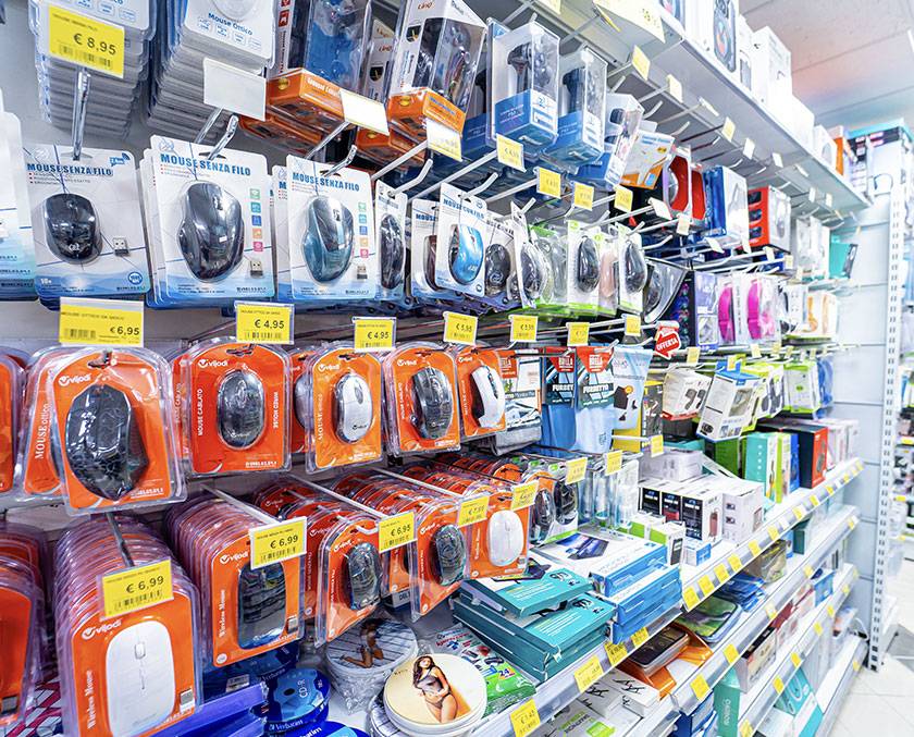 Siamo Best SHOPP, è ovvio che abbiamo tutto-Sampierdarena, Genova